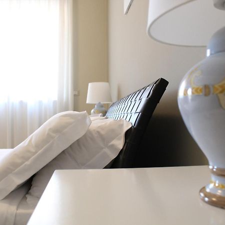 No Tag Urban Hotel تراني المظهر الخارجي الصورة