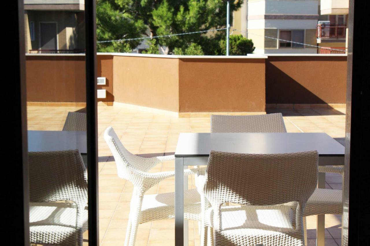 No Tag Urban Hotel تراني المظهر الخارجي الصورة